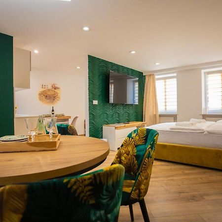 Apartament Ksiazecy Gold Klimatyzacja Boleslawiec  Εξωτερικό φωτογραφία