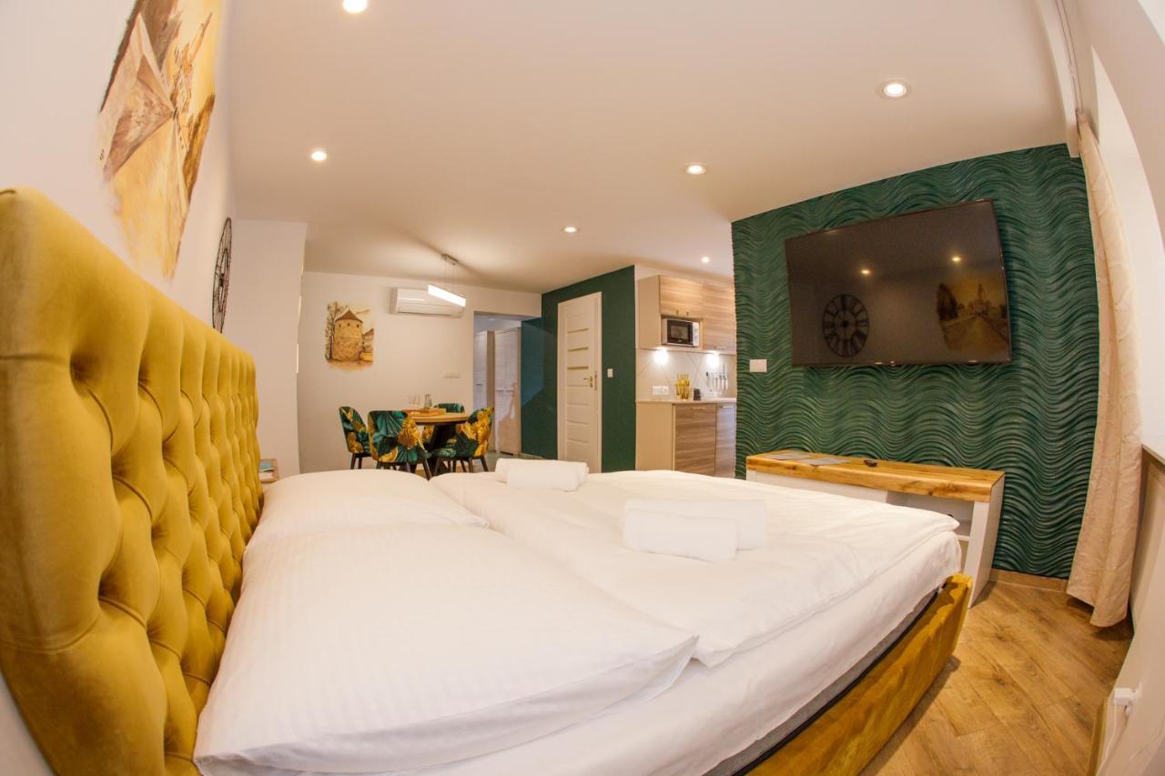 Apartament Ksiazecy Gold Klimatyzacja Boleslawiec  Εξωτερικό φωτογραφία